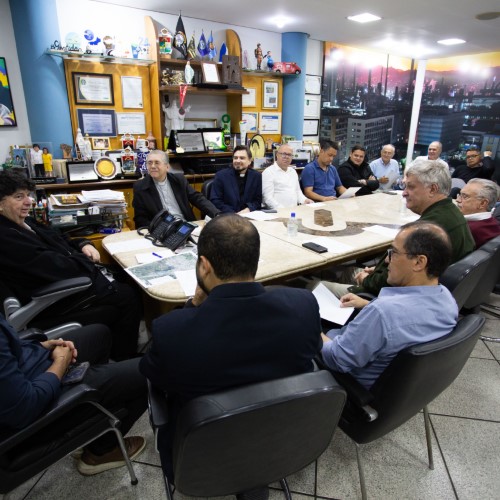 Prefeito Neto apresenta novos projetos do Minha Casa, Minha Vida a bispo Dom Luiz Henrique e Monsenhor Alércio em VR